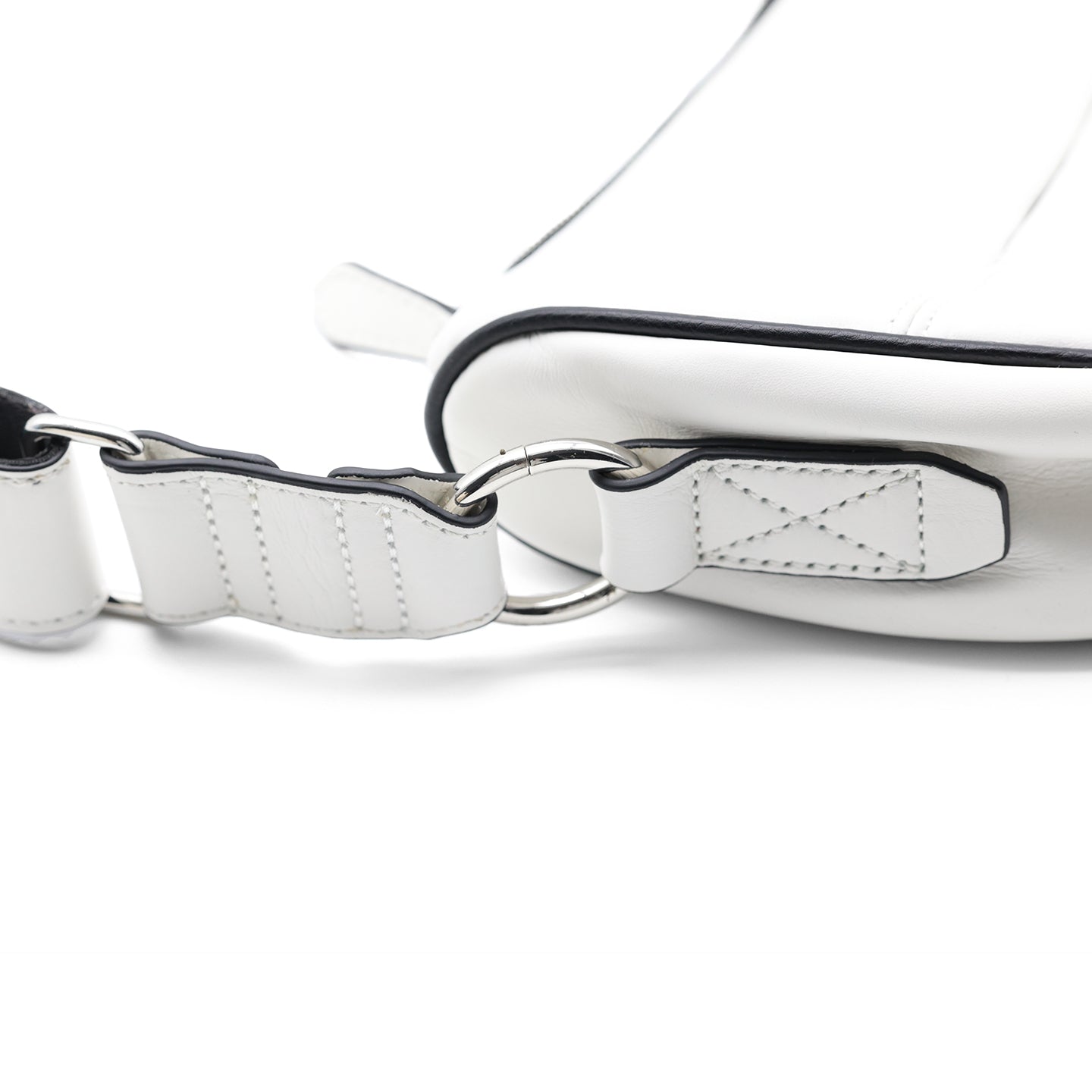 323-2021 レザーアシンメトリーボディバッグ B-6145