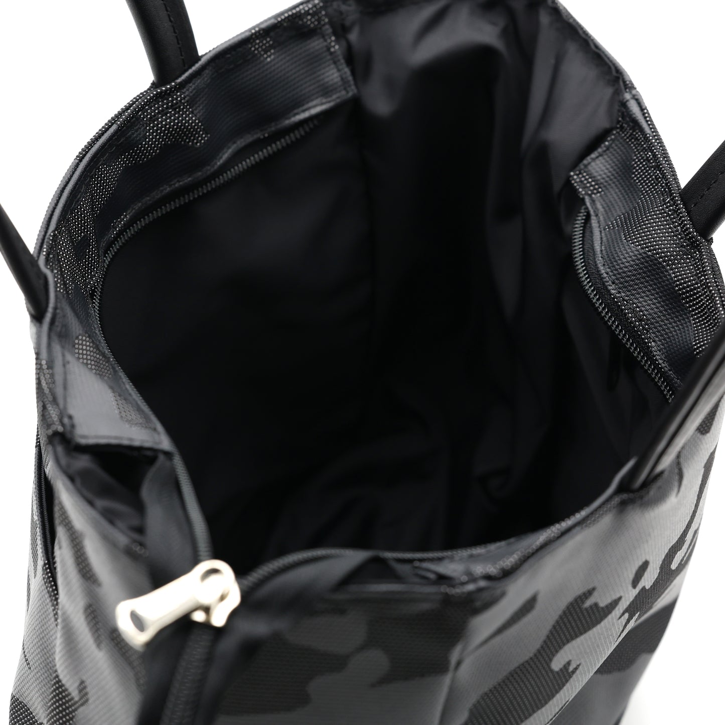 GIGY カモフラージュ柄 ナイロン ドライビングバッグ B-5770