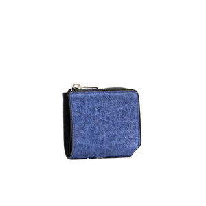 ブルー