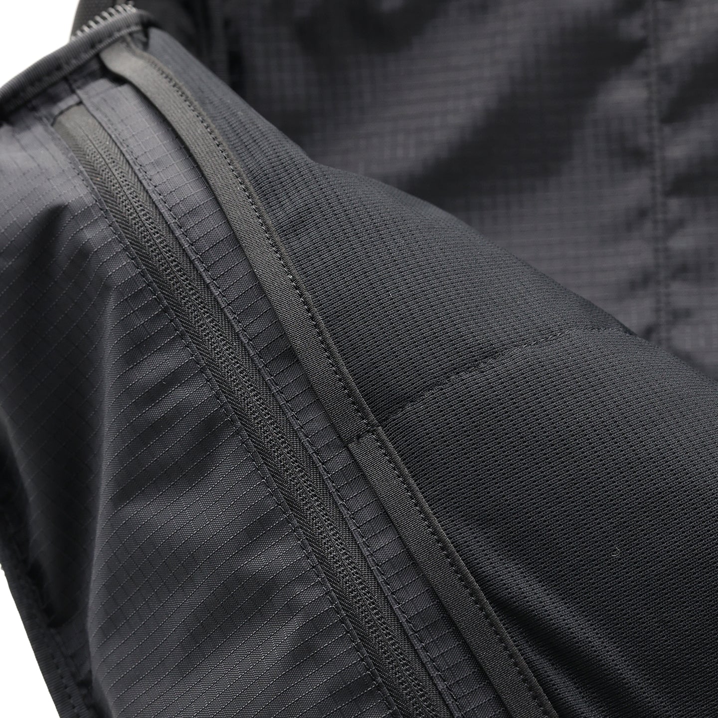 HUITTO　×　L.E.D.BITES　コラボ　リュック/バックパック